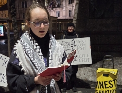 Vsak teden s palestinsko poezijo opominjamo, da so človekove pravice skupne 