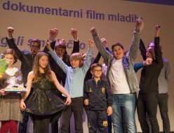 Zmagovalni film je Prižgali smo lučko OŠ Simona Jenka iz Kranja